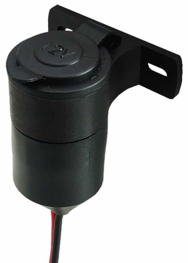 Surface Mount Power Socket Heavy Duty 20 Amp - 12/24V