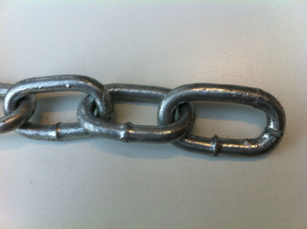 600kg - 1600kg Rated Galvanised Trailer Safety Chain - Image 4