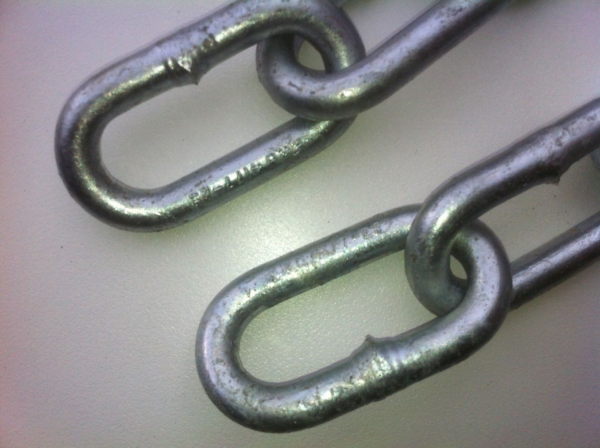 1600kg - 2500kg Rated Galvanised Trailer Safety Chains (Pair) - Image 3