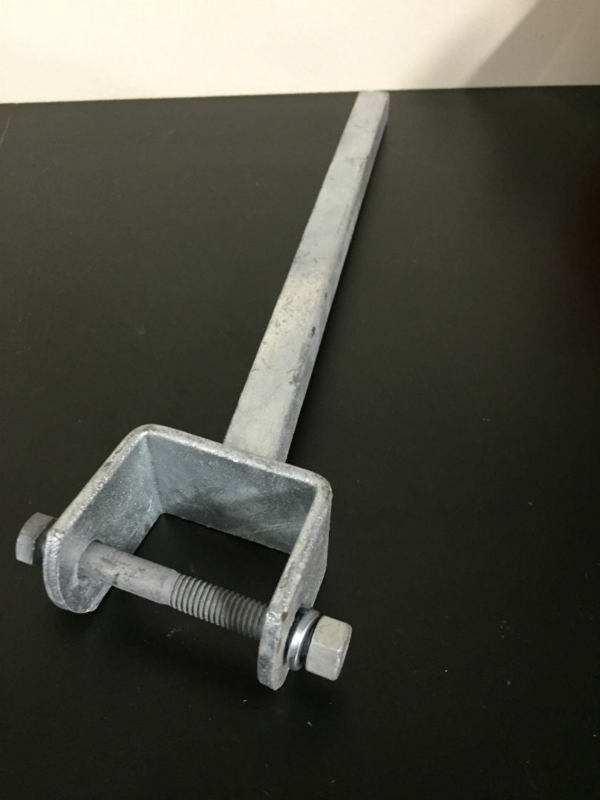 Galvanised 54mm Angled Wood Yoke with 12" Stem (19mm) Upright - Image 3