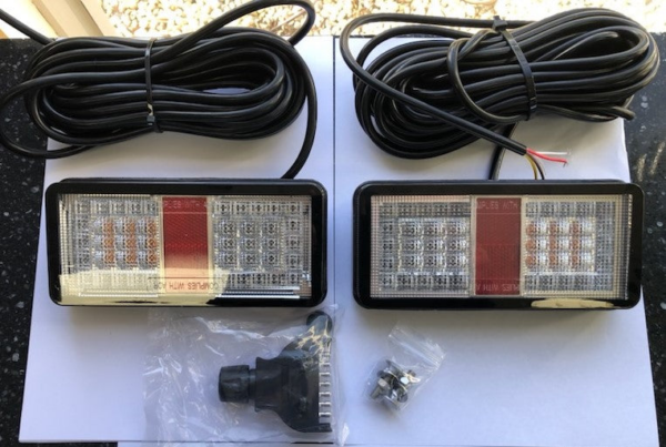 Trojan Boat Trailer Submersible LED Lights with 9m Cable & Plug - Image 5